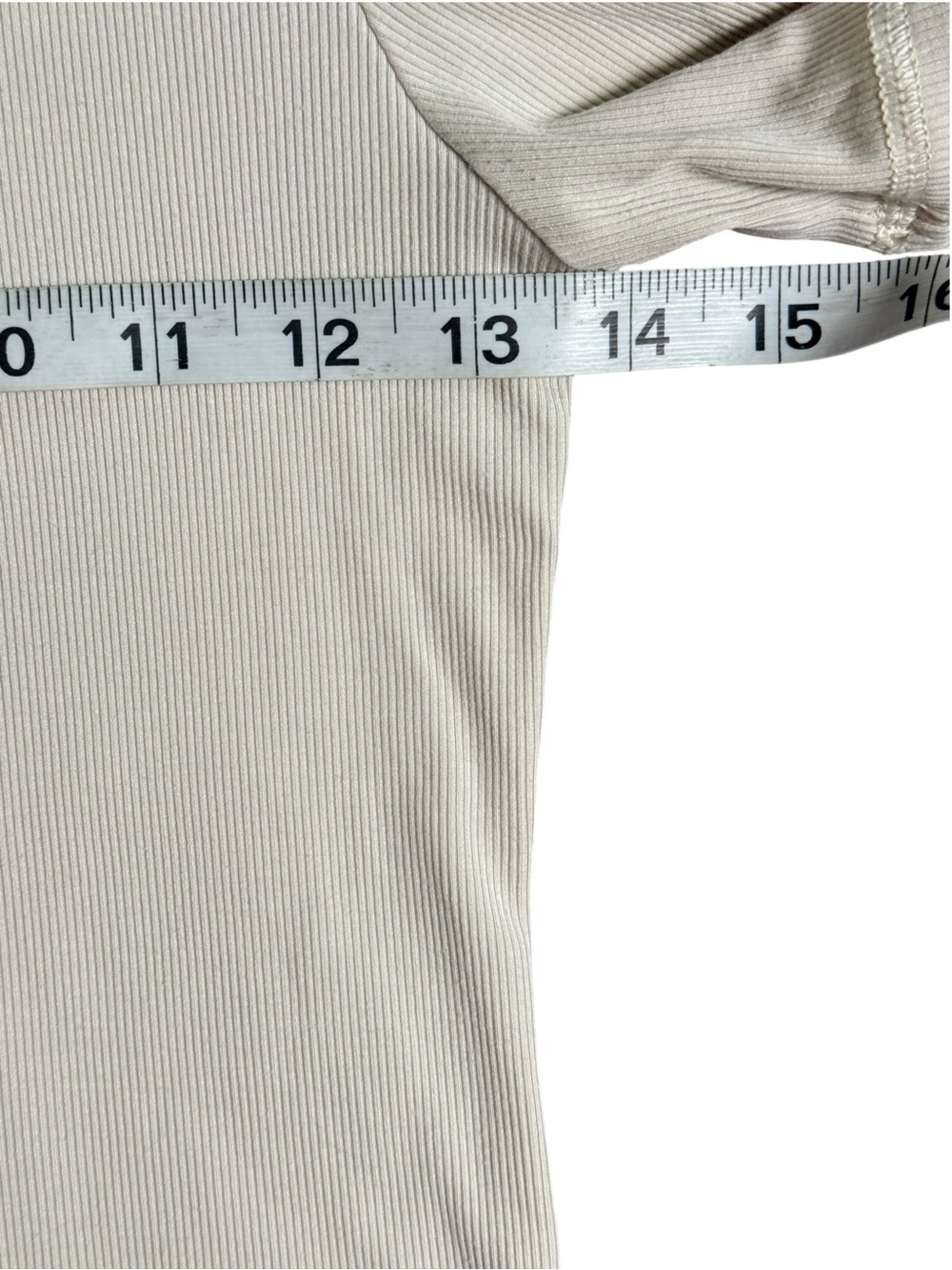 Vuori Ribbed Mock Neck Short Sleeve Top Cream Size Small - Picture 7 of 9